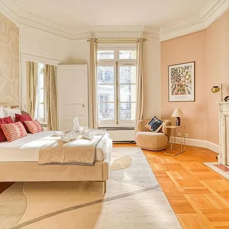 Chic Et Spacieux 16e Arrondissement -ii *